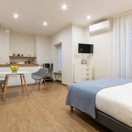 Aqualago Casa Vacanze Apartment E Verbania Zewnętrze zdjęcie